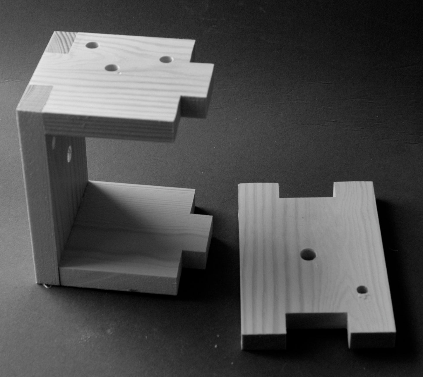 Plan and instructions to build an automaton.