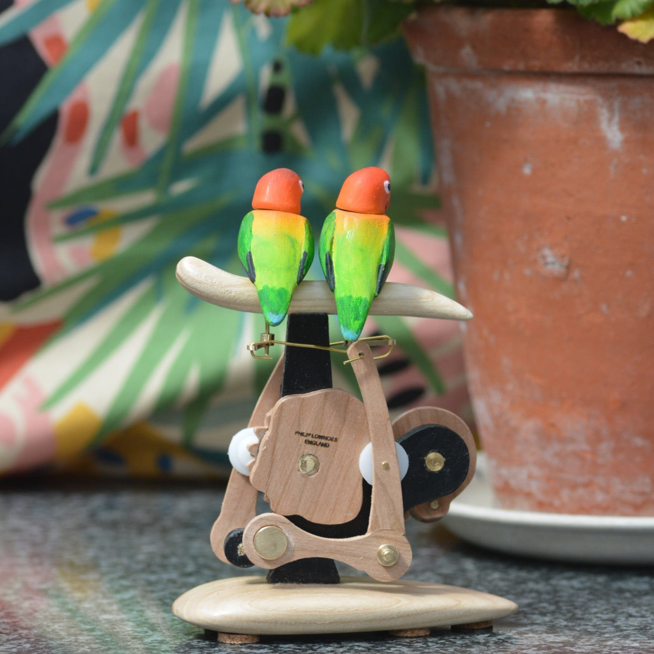 Lovebirds automaton