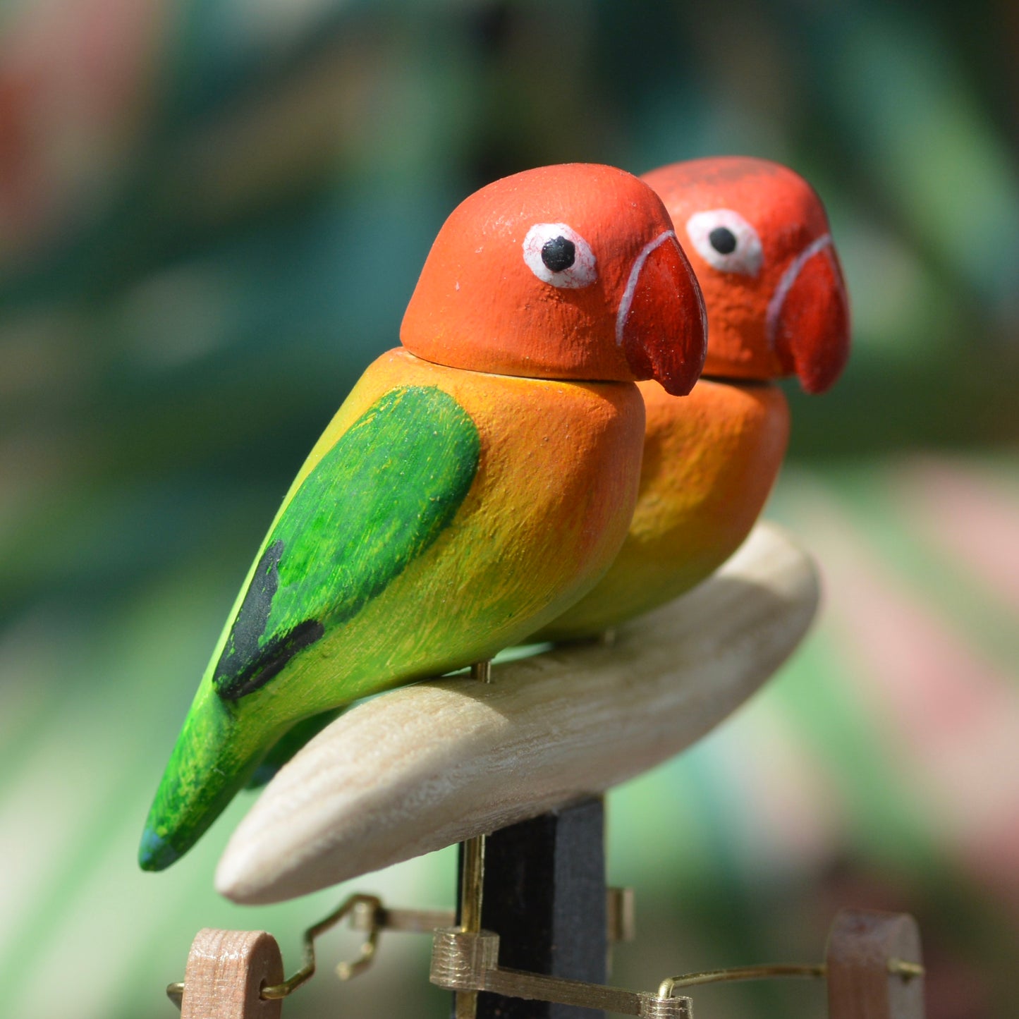 Lovebirds automaton