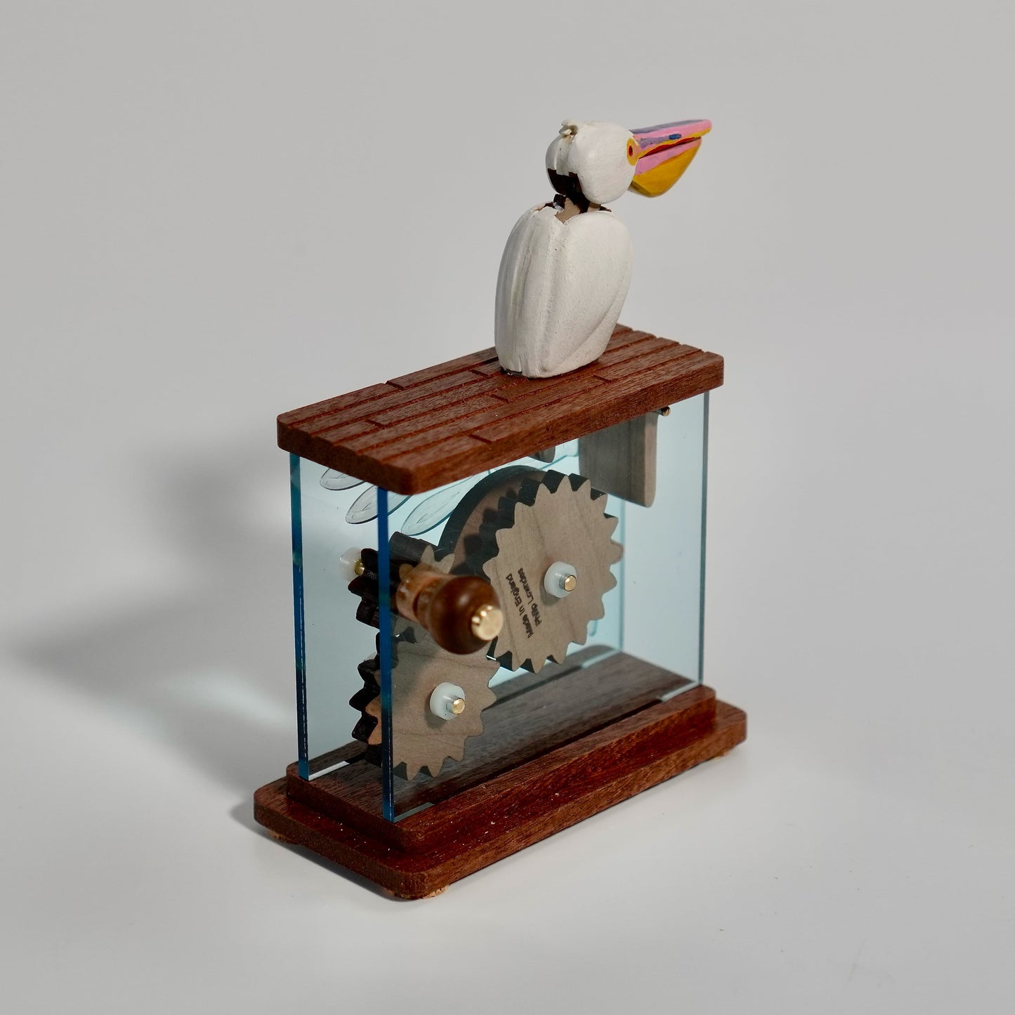 Pelican automaton