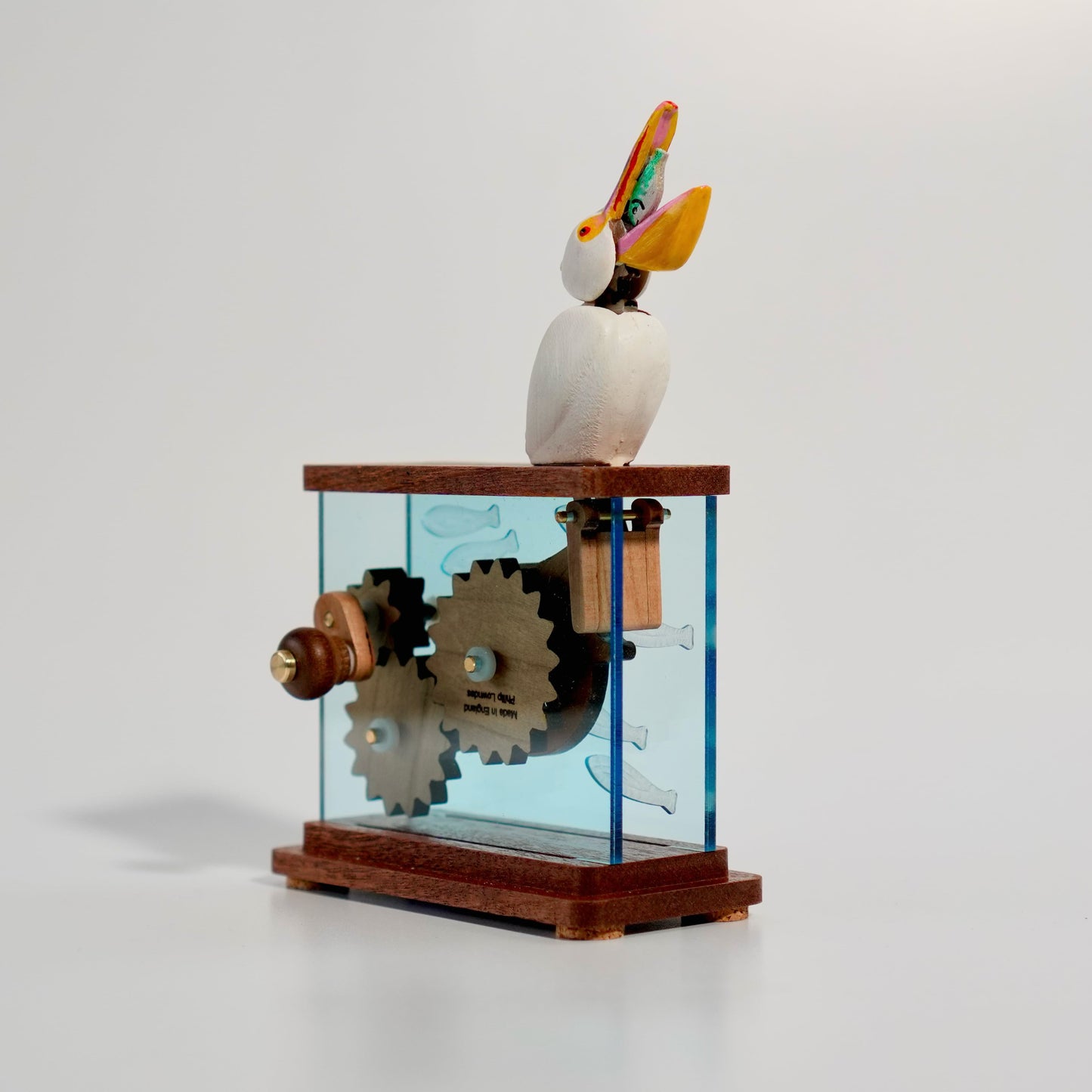 Pelican automaton